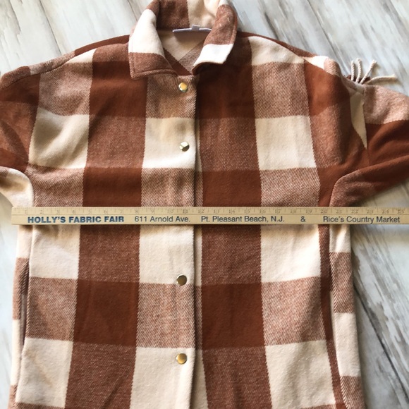 Steve Madden BB DAKOTA woman’s Rust & Cream Skacket with Fringe / Medium - Picture 5 of 8